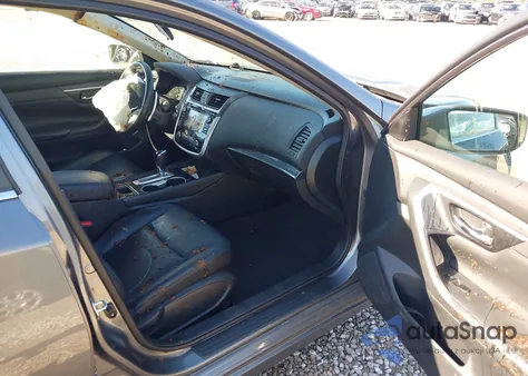 2018 Nissan Altima 2.5 Sr from USA, damaged, VIN 1N4AL3AP2JC474403